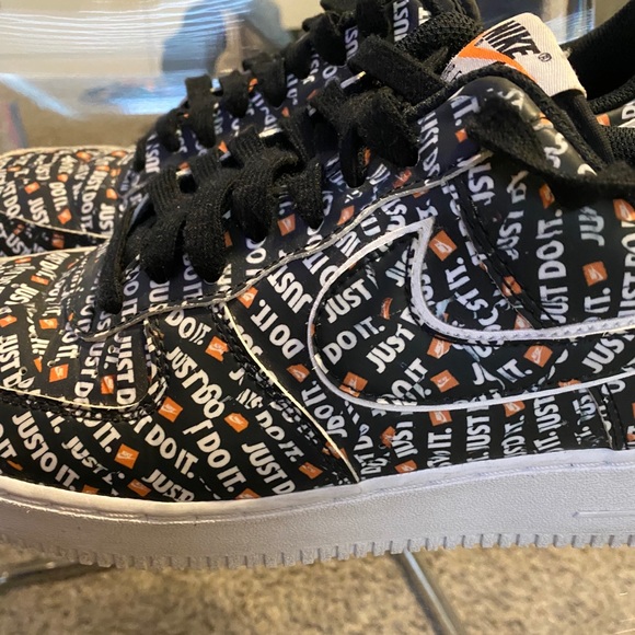 Air Force 1 Low Just Do It - Picture 1 of 2
